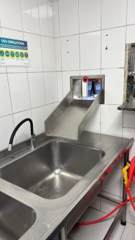 Guiche de devolução de talheres